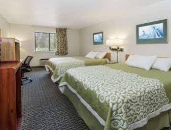 Days Inn By Wyndham Stoughton Wi. Kültér fotó